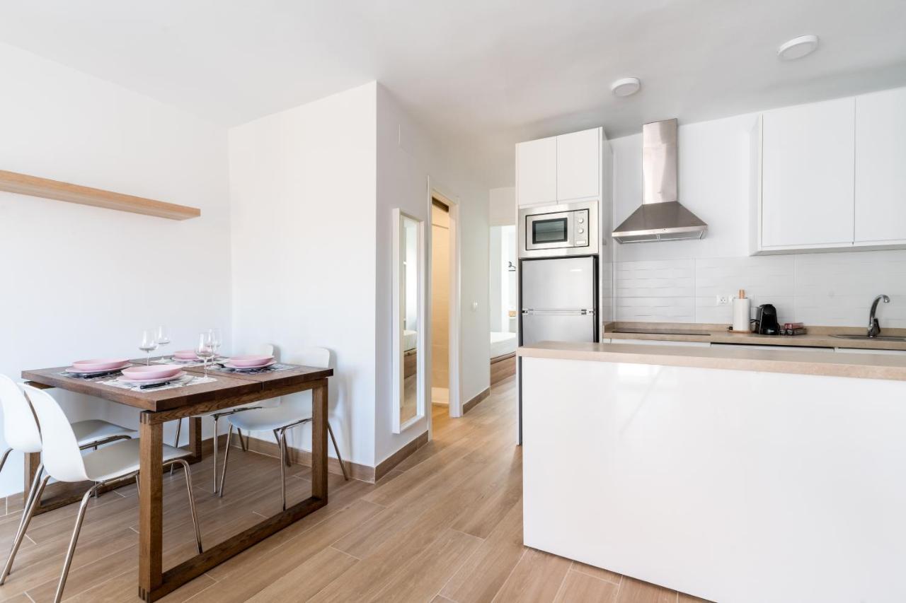 Holi-Rent Pureza Appartement Sevilla Buitenkant foto