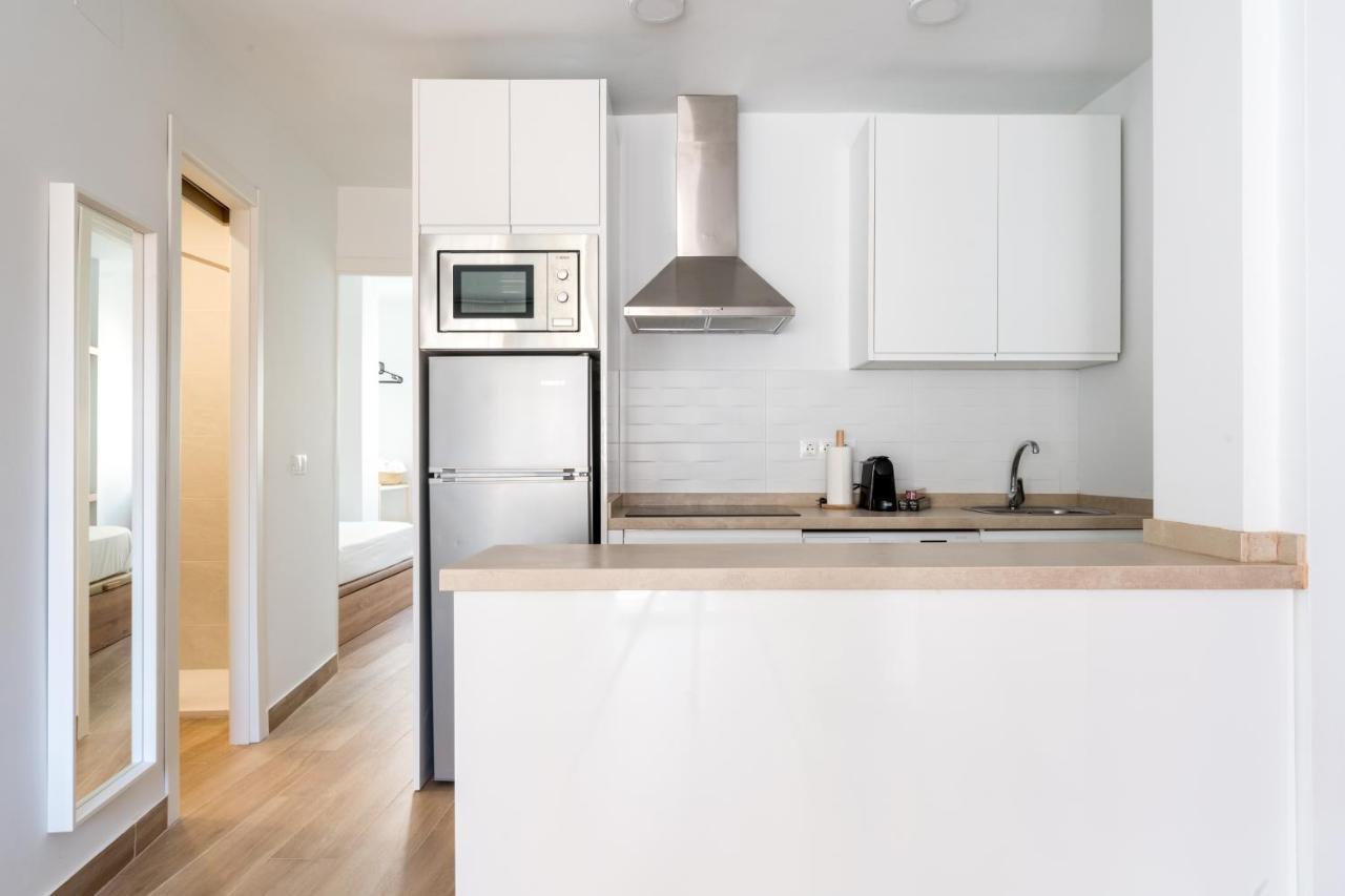 Holi-Rent Pureza Appartement Sevilla Buitenkant foto