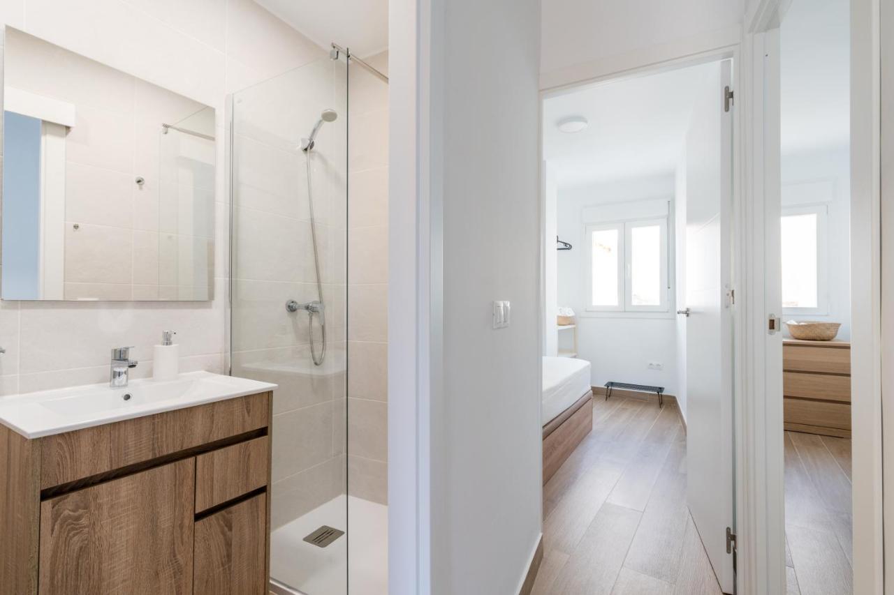 Holi-Rent Pureza Appartement Sevilla Buitenkant foto