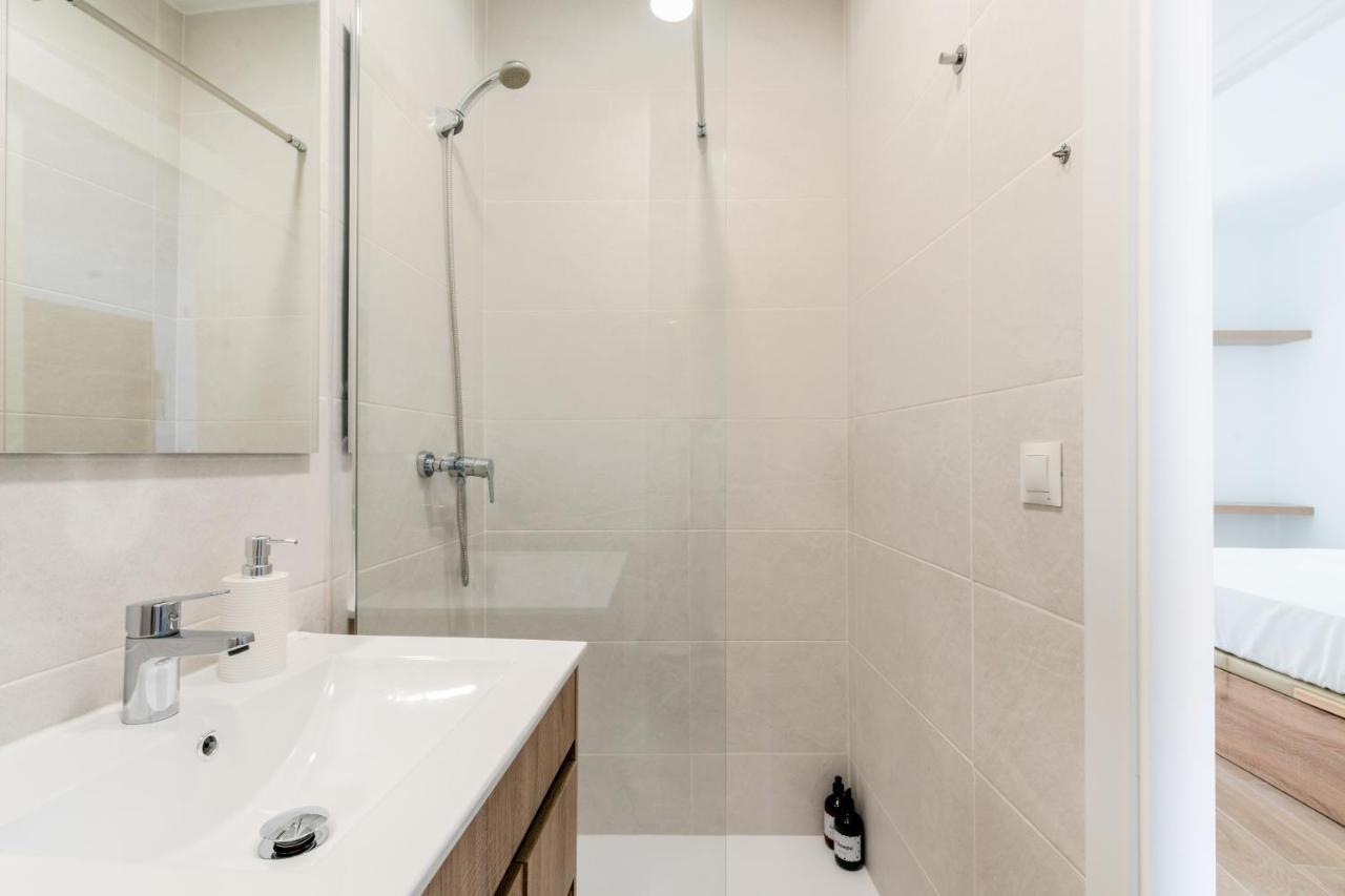 Holi-Rent Pureza Appartement Sevilla Buitenkant foto